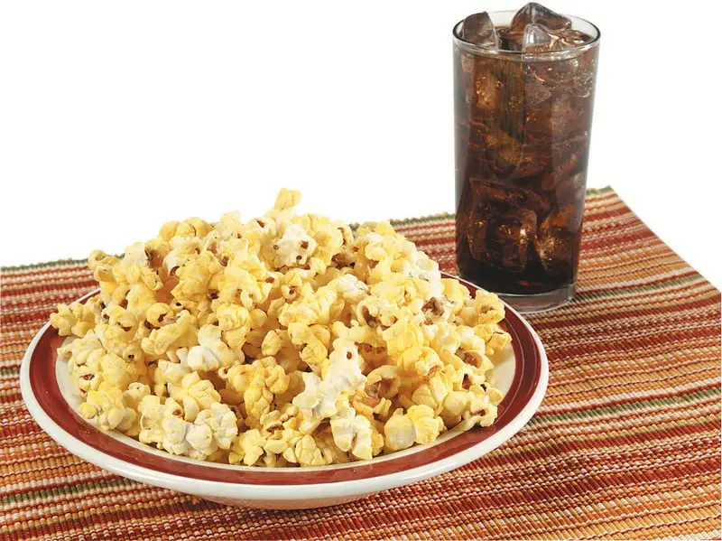 Camilan saat Nonton Film Makanan ringan untuk menemani nonton film